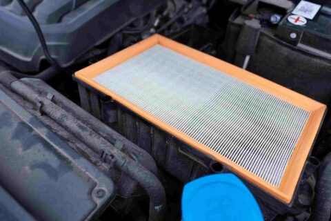 Maintenance of European car radiator